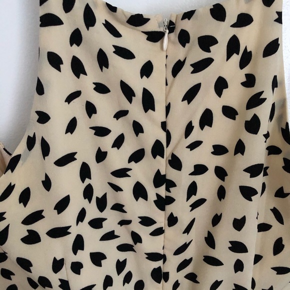 Jumpsuit - Picture 6 of 9